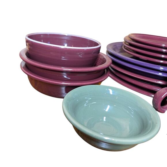 Fiestaware lot vintage huge lot of 14 dinner plates cereal bowls mug salad plate - Picture 6 of 13